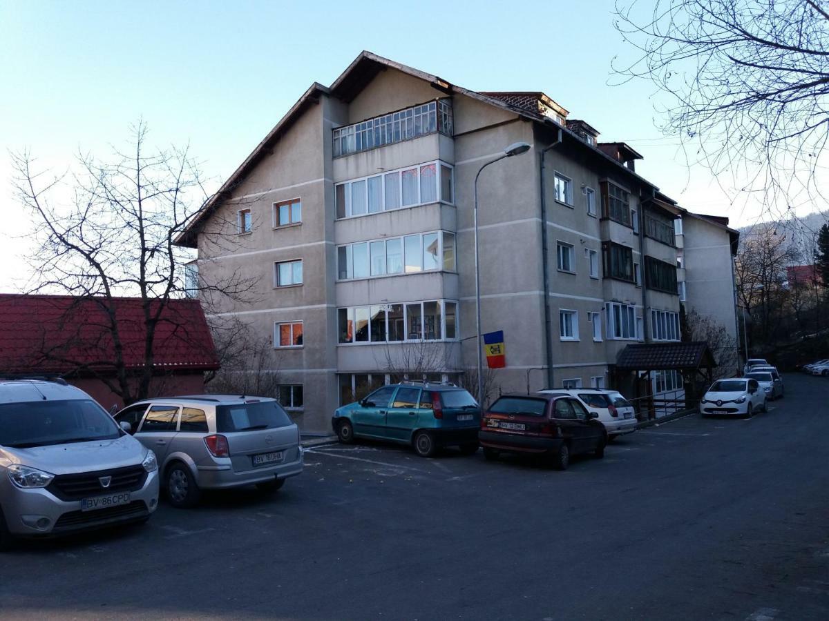 Central Attic Apartment Brasov Exterior photo